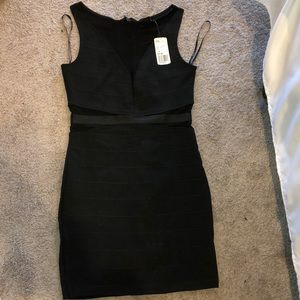 BLACK MINI DRESS FROEVER 21